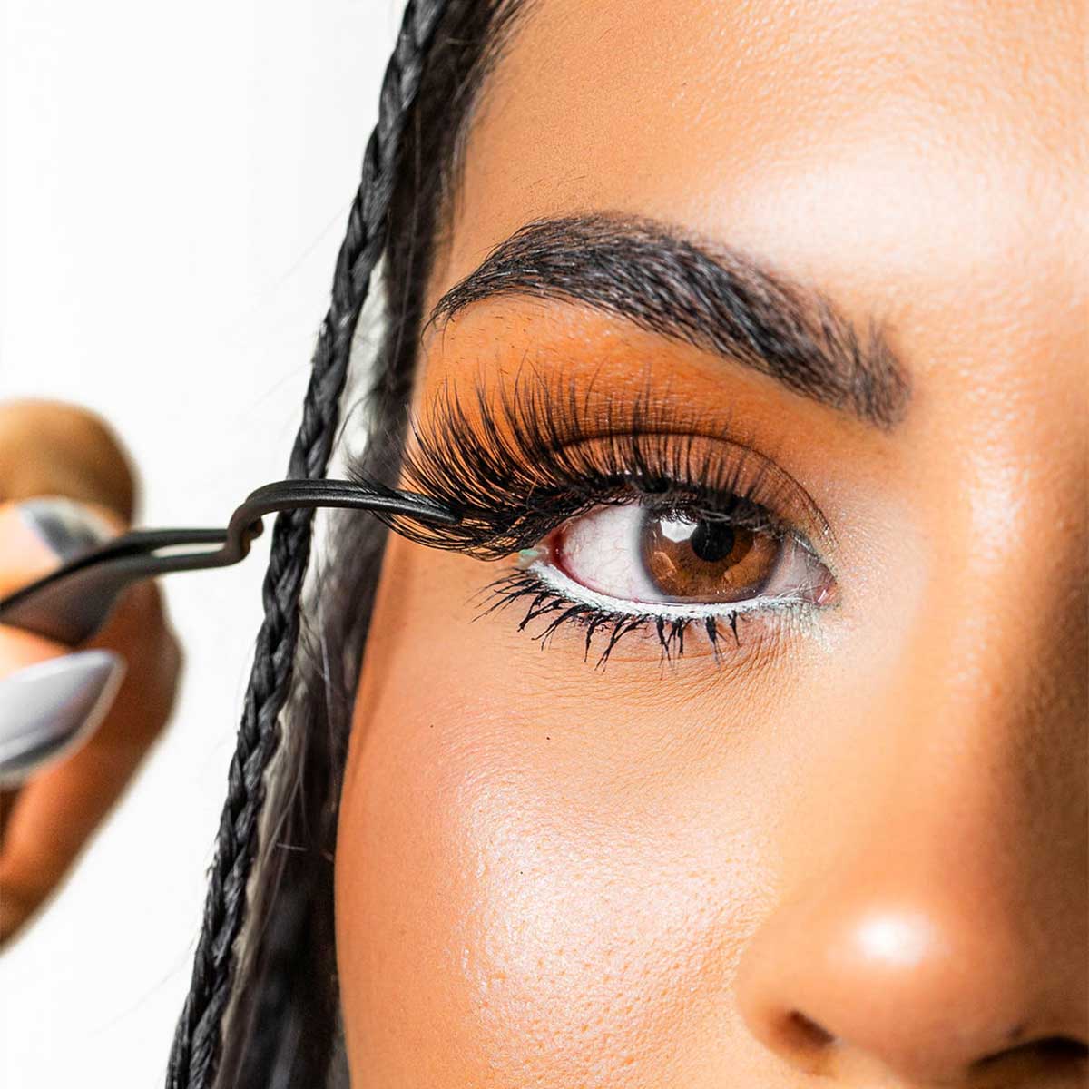 Universal Lash